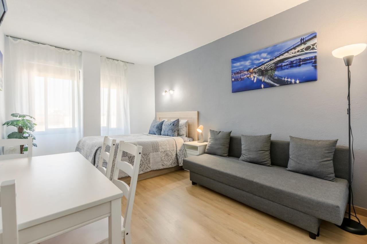 Apartament Hispalis Triana Seville Exterior photo